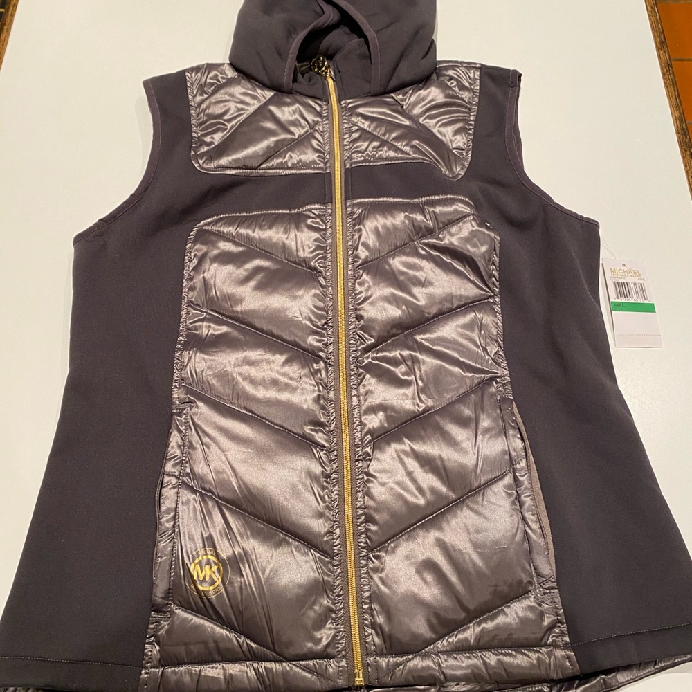 Women’s Michael Kors Gray Vest w/ hood NEW